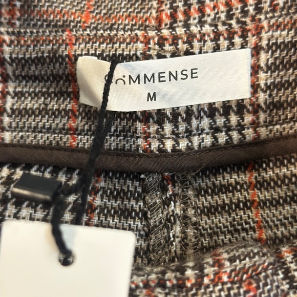 Commense Belted Plaid High-Waisted Pants, size M - Picture 5 of 9